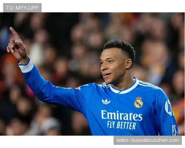 姆巴佩缺席合练，巴黎圣日耳曼赛前重点演练由守转攻提速